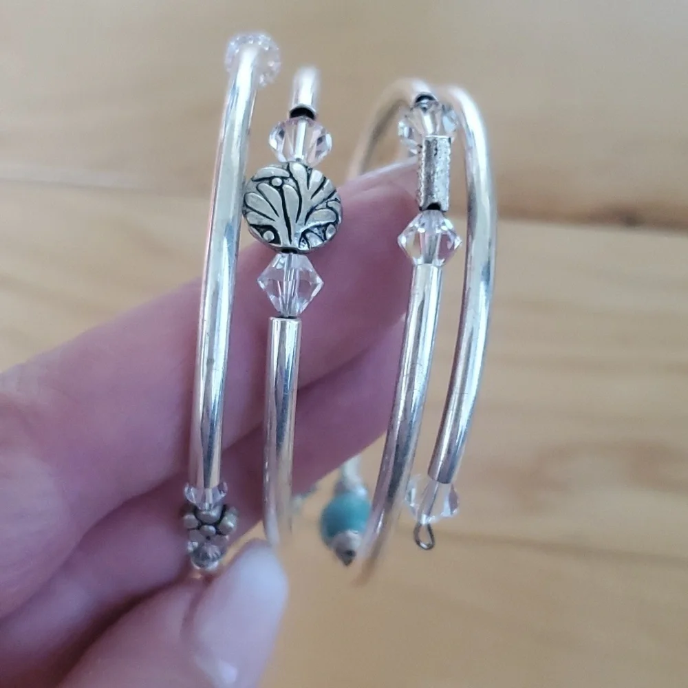 Turquoise Green Boho Beaded Statement 3 coil memory wire cuff bracelet - Picture 7 of 7